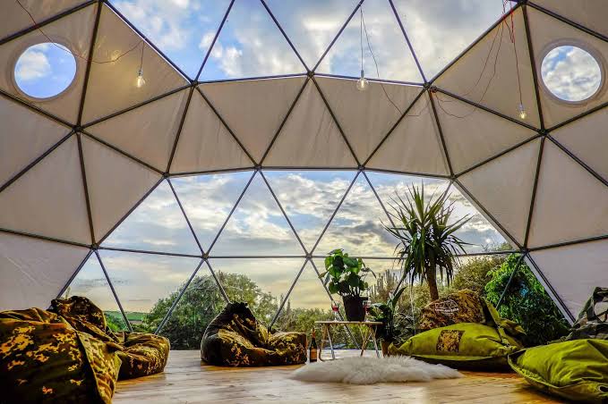 The Comprehensive Guide to Sustainable Family Glamping